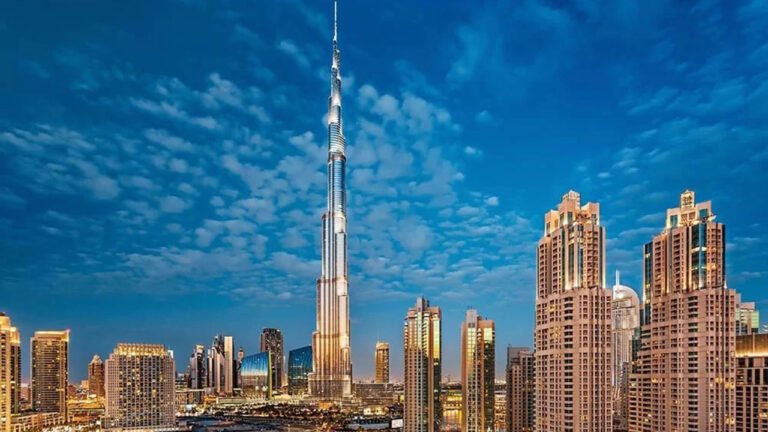 دروازه موفقیت شما در دبی: ثبت شرکت و اخذ اقامت آسان
